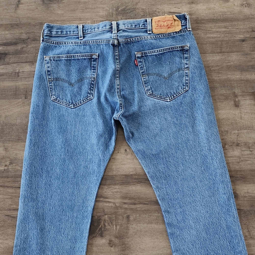 Levi's 501 Original Fit Straight Leg Blue Jeans Men's Size 38 - Picture 9 of 15